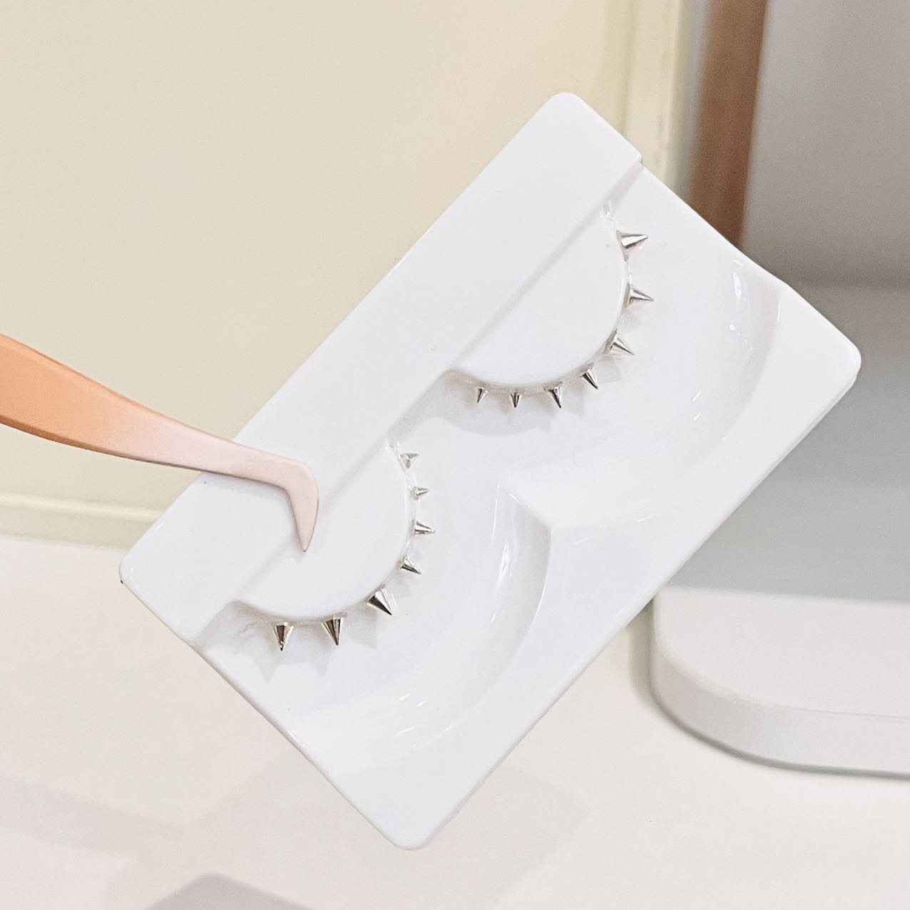 Srebrne nitki Doudoutian, pełn – Eyelash Extension Natural recenzja i cena
